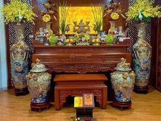 Bán nhà tại trung tâm q.thanh xuân 65m6 tầng thang máy mặt tiền 5,2m  chỉ 14,2 tỷ. lô góc,ô tô.