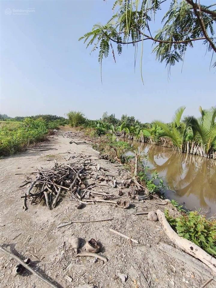 Bán đất phú hữu, 2,9 tỷ, 1429m2, thuộc nhóm đất ở phân khu đại phước 1