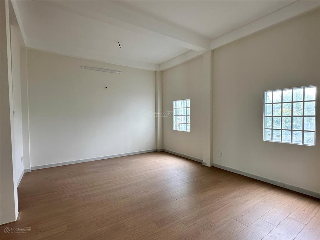 Bán nhà riêng tại đường phan văn trị, 15 tỷ, 81.9m2, 4pn, 3wc, 3 tầng, hướng bắc