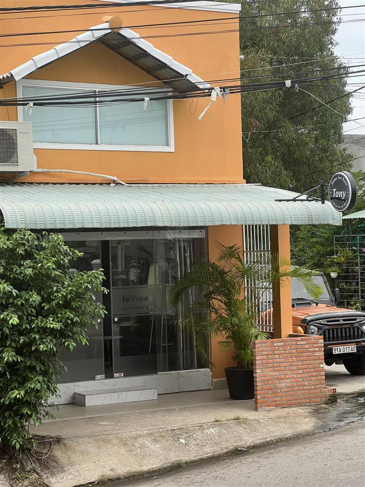 Cho thuê nhà đẹp 2 mặt tiền đường lớn tại nguyễn tấn định, hàm tiến, phan thiết, 5,8 triệu, 50m2