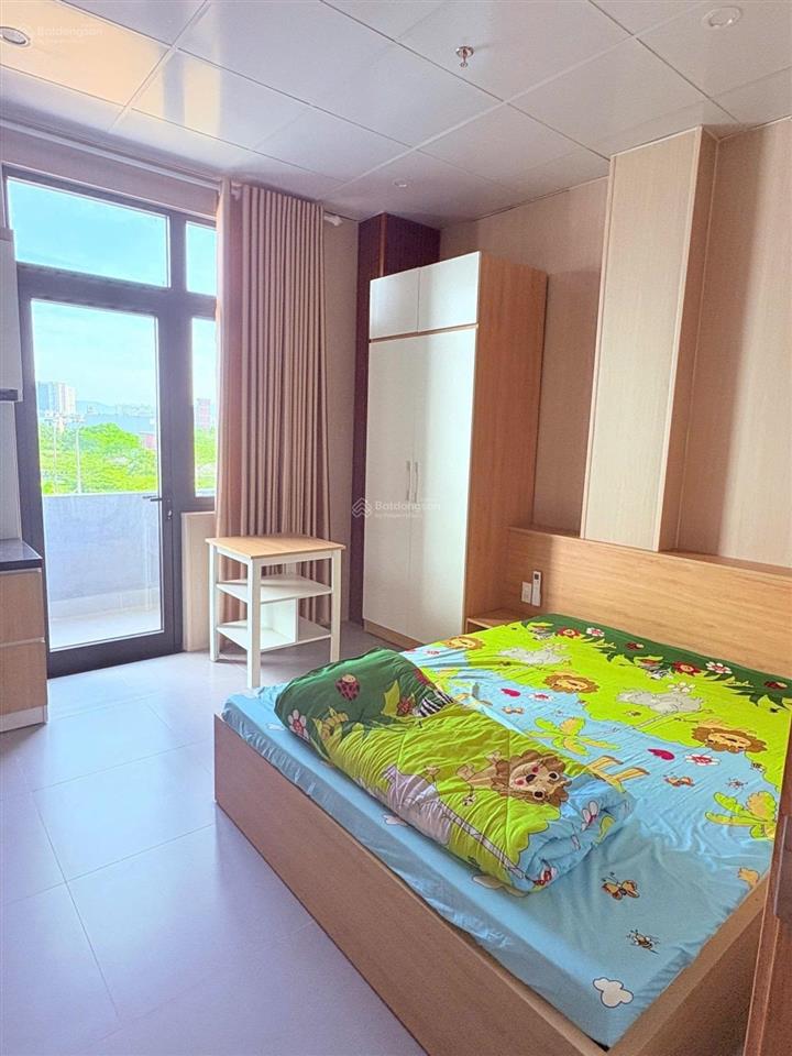 Toà căn hộ đường 7m5 cách biển mỹ khê 300m, dòng tiền gần 1tỷ/ năm. mặt tiền đường 7m5 lề 3m5.