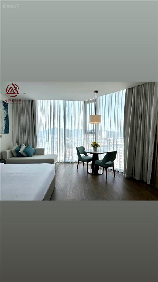 A la carte hạ long  bán nhanh căn góc view biển và quảng trường  toà a đã nhận nhà