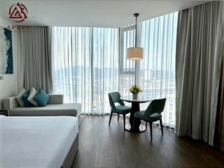 A la carte hạ long  bán nhanh căn góc view biển và quảng trường  toà a đã nhận nhà