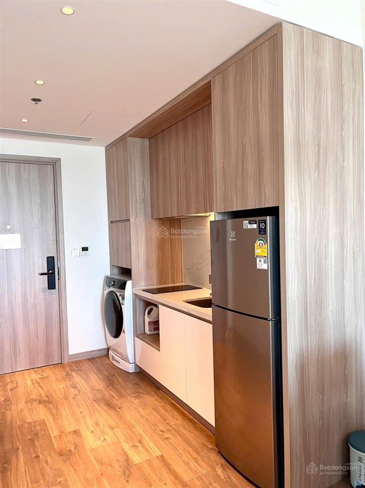 A la carte hạ long. 2,5 tỷ cho căn studio tầng cao view đẹp  giá hời