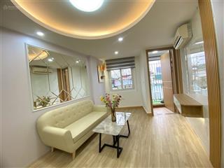 Ccmn 2 ngủ phố thái thịnh giá 1.5x  căn góc có ban công thoáng sáng