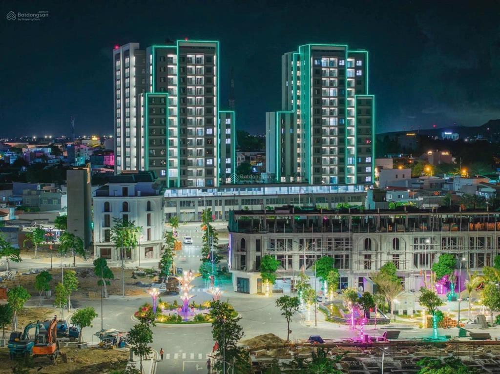 Nhà phố shophouse chỉ 3 tỷ 6 (được tặng 01 hệ thống thang máy tiêu chuẩn cao cấp (300 triệu đồng)