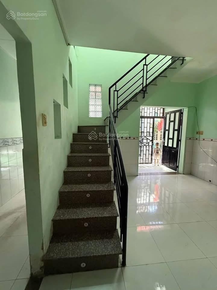 Bán nhà nguyễn văn quỳ, quận 7  44m2  3pn  sổ hồng riêng  3,8 tỷ