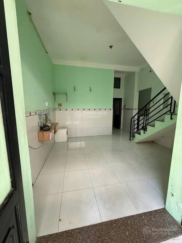 Bán nhà nguyễn văn quỳ, quận 7  44m2  3pn  sổ hồng riêng  3,8 tỷ