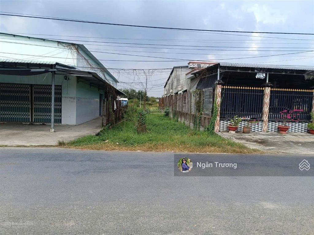 Chủ ngộp bank bán gấp 550m2  gia huỳnh  trảng bàng  shr  ngay trung tâm trảng bàng  giá 970tr