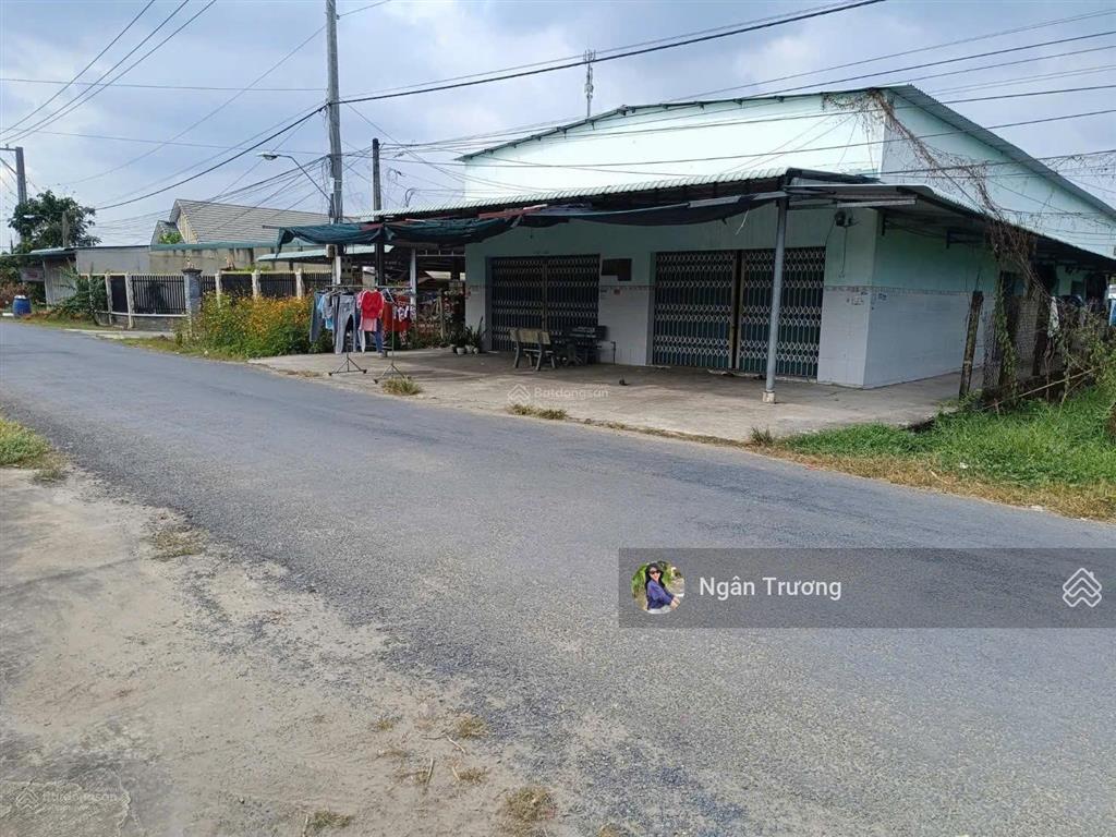 Chủ ngộp bank bán gấp 550m2  gia huỳnh  trảng bàng  shr  ngay trung tâm trảng bàng  giá 970tr