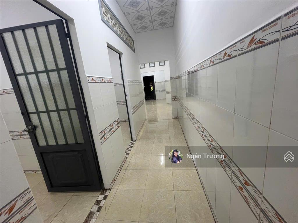 Nhà mặt tiền đường nhựa huỳnh thị hương  cách kcn thành thành công 1km  shr  250m²  giá 2 tỷ 1