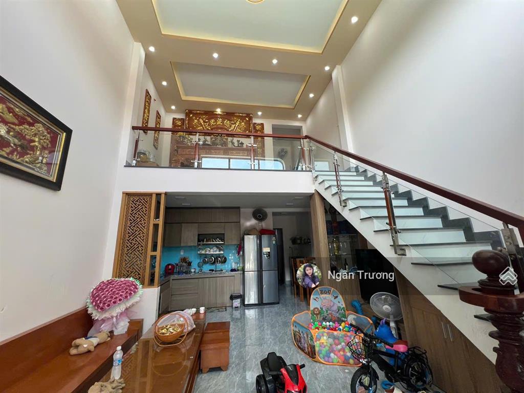Cần tiền bán gấp nhà mới xây 70m²  shr  tại an khương  gần ngay kcn trảng bàng  giá 1,1 tỷ