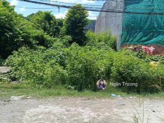 Đất đẹp trung tâm  đường nông trường  gần kcn phước đông. chỉ 450 triệu