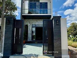 Bán nhà mới xây ngay trung tâm trảng bàng, gần coopmart  kcn thành thành công  giá 680triệu