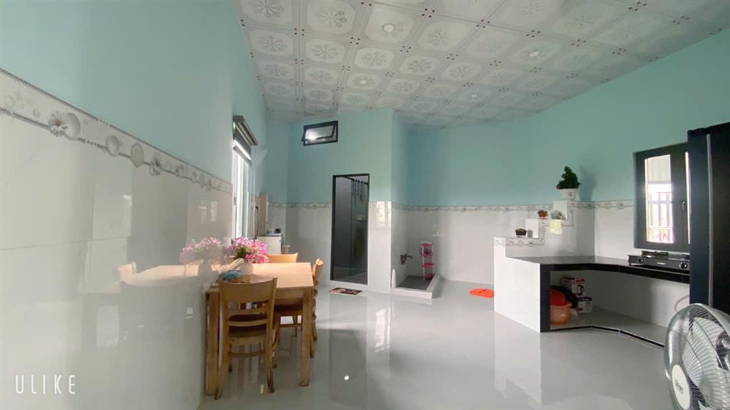 Nhà đẹp 800 triệu full nội thất  trung tâm trảng bàng  gần kcn lớn  shr
