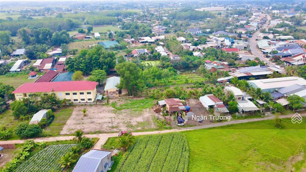 Đất nở hậu siêu đẹp ngay cạnh trường học, 201m2, shr, ngay ngã tư an bình, trảng bàng. giá 815tr