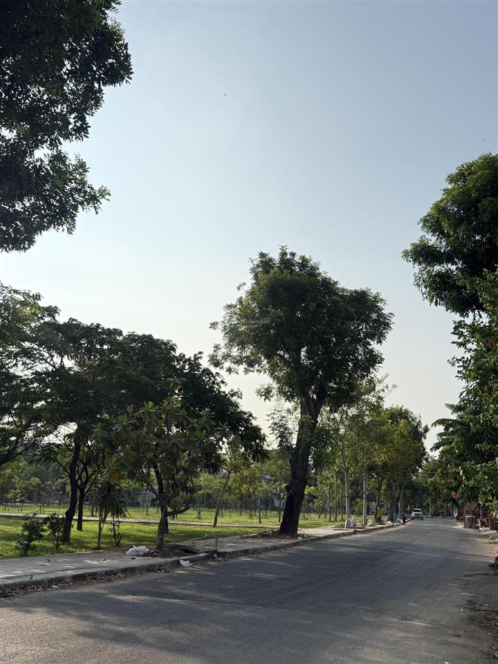 Cần bán biệt thự 330m kdc khang điền, phước long, tp thủ đức
