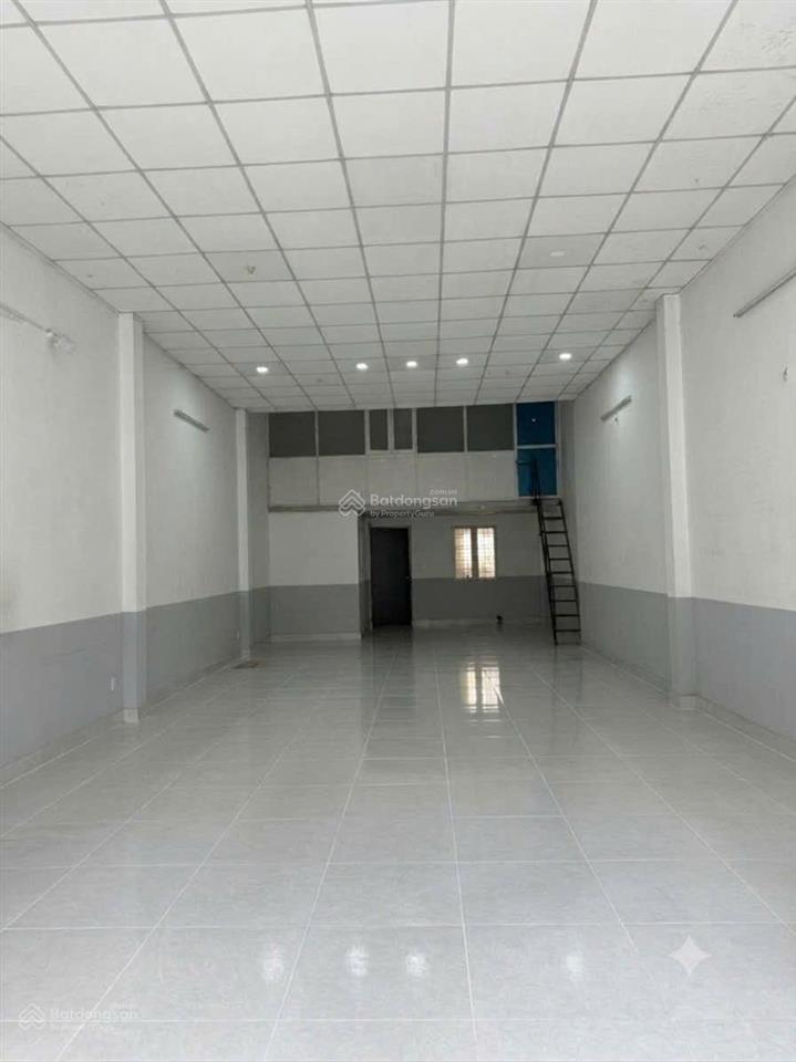 Cho thuê nhà mặt bằng 6x19 mét rộng sạch đẹp sẵn sàng kinh doanh