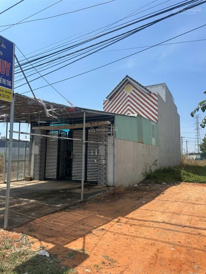 Bán đất kèm nhà cạnh ubnd xã hàm liêm, bình thuận