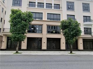 Cọ xanh 75m nằm trên trục đường thông to 20m. sát cụm 9 tòa chung cư, trường học. sẵn sổ đỏ