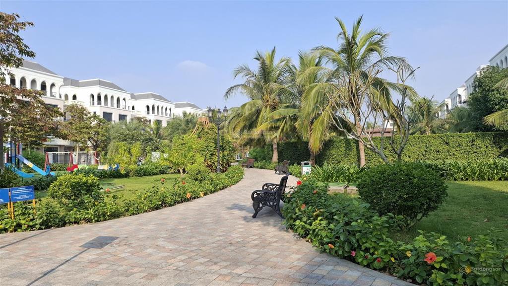 Hót tứ lập cọ xanh  120m sẵn sổ đỏ  giá rẻ nhất thị trường. 16.5 tỷ