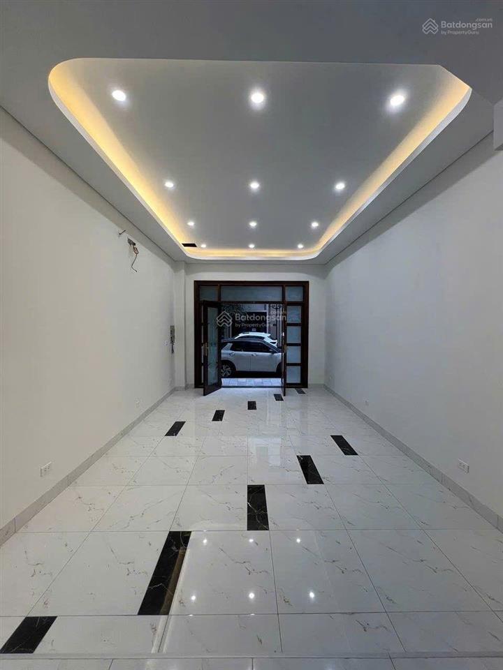 Giá tốt vin3 thời đại 60m đã có sổ đỏ, hoàn thiện 2 tầng. gần cụm chung cư. nhỉnh 9 tỷ bao phí