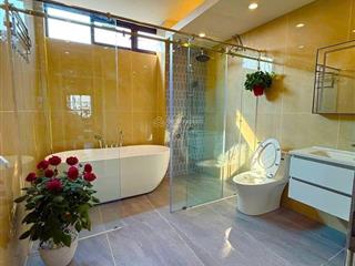 Con đi du học thiếu tiền bán gấp 37m hoang mai oto đỗ cửa, 2 mặt thoáng. full nội thất hơn 10 tỷ