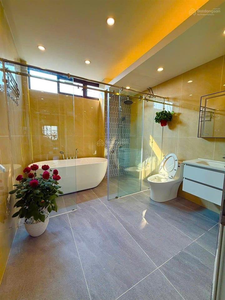 Chủ ngộp bankbán gấp 37m hoàng mai. full nội thấtoto đỗ cửa. ngõ nông, sổ đỏ đẹp! gia tốt có thư