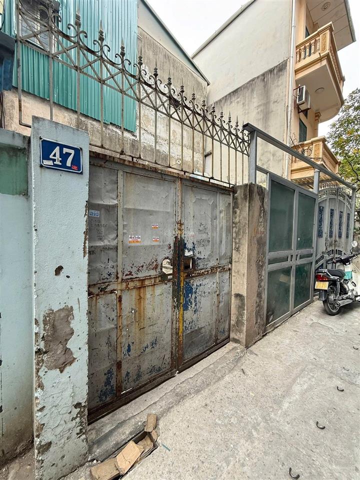 101m bùi xương trạch, lõi thanh xuân, gần v.đ 2.5, mặt tiền to rộng. giá đt xây ccmn, sổ đỏ đẹp