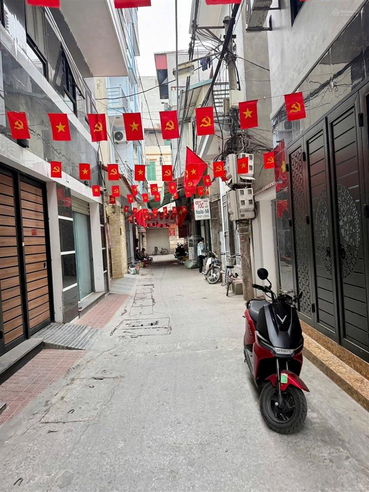 101m bùi xương trạch, lõi thanh xuân, gần v.đ 2.5, mặt tiền to rộng. giá đt xây ccmn, sổ đỏ đẹp