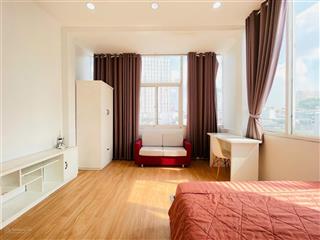 Studio full kính view sông siêu chill  full nt  thuận tiện di chuyển quận 1 ngay cầu kiệu