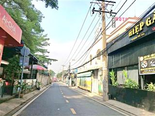 Đang tìm khách thiện chí nhà mặt tiền q. 9