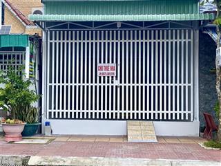 Cho thuê nhà mới, chính chủ, phù hợp gia đình nhỏ