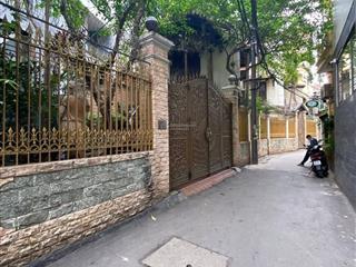 Giữa biến động, người giàu vẫn ưu tiên bất động sản triệu đô để giữ giá trị tài sản hàng hiếm t