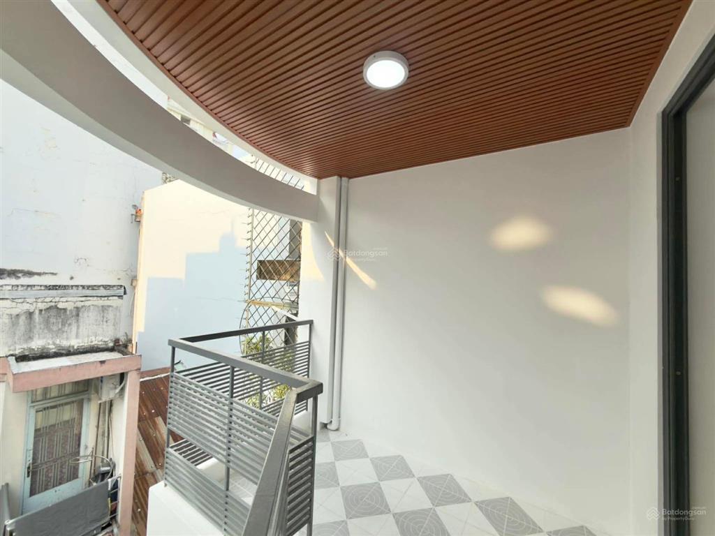 Bán nhà mới chính chủ tại đường số 7 cư xá đô thành, 7,19 tỷ, 21m2, căn góc cực kỳ thoáng mát