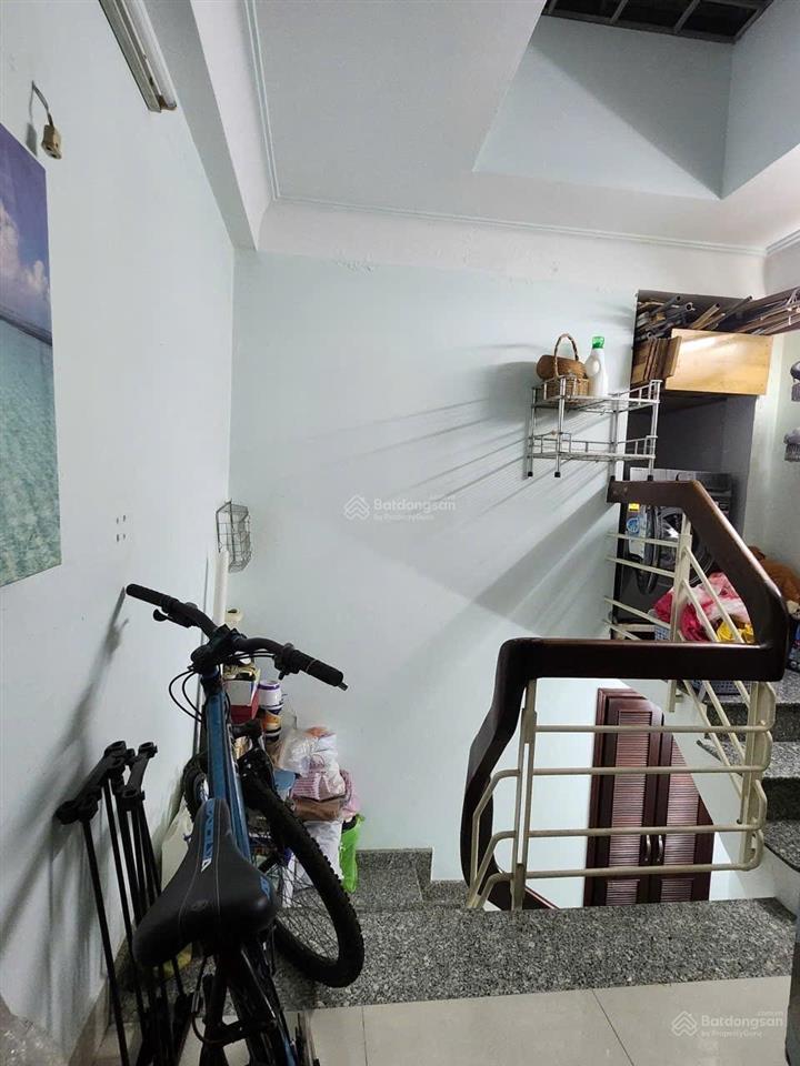 Bán gấp nhà riêng 5 tầng ,dt 23,3m2, giá 5,99 tỷ tại vườn chuối, p 4, q3, tp.hcm