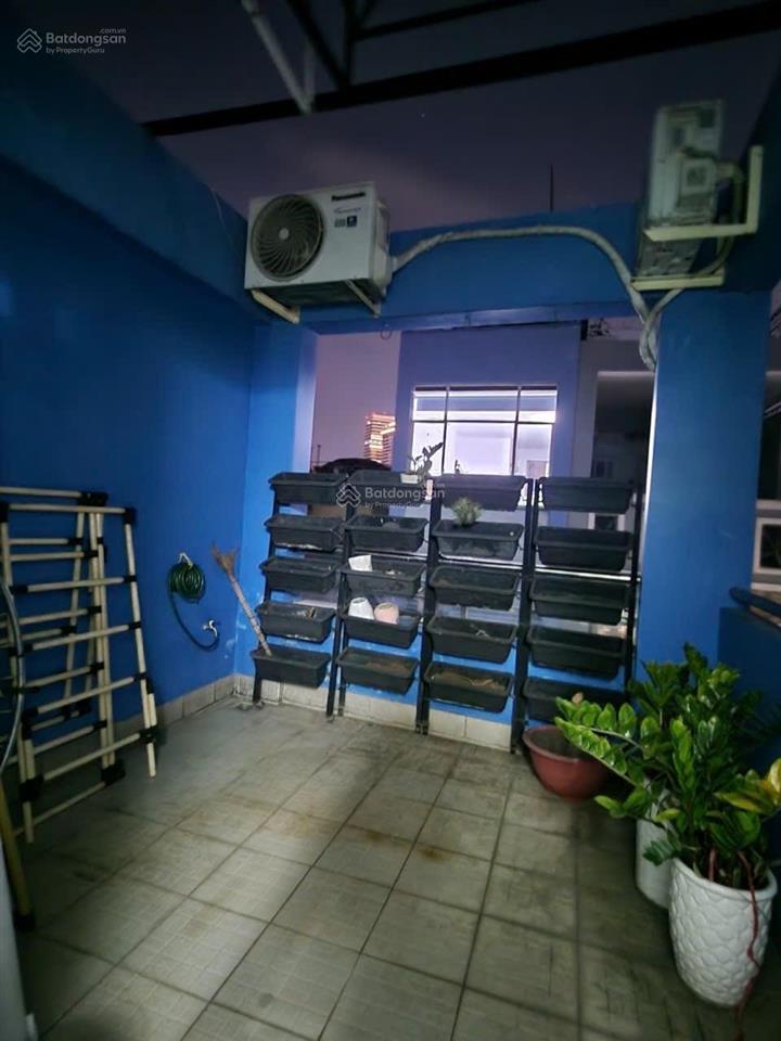 Bán gấp nhà riêng 5 tầng ,dt 23,3m2, giá 5,99 tỷ tại vườn chuối, p 4, q3, tp.hcm