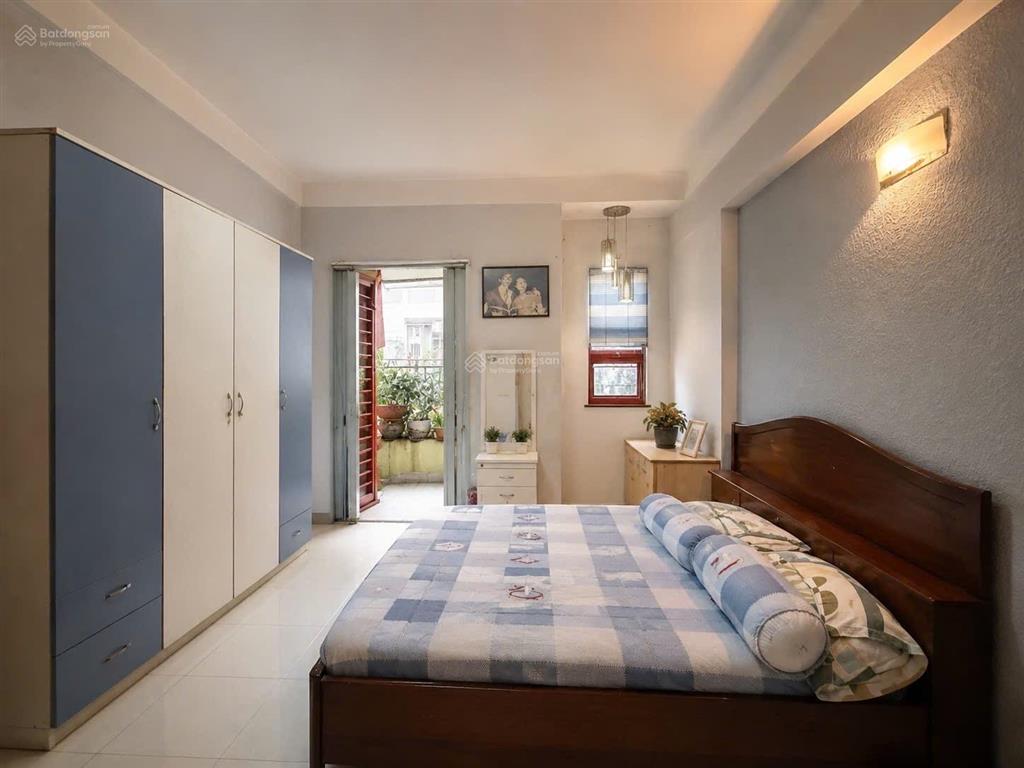 Bán huỳnh văn bánh thông ra trường sa  8,79 tỷ, 52m², 4 tầng, view đẹp, giá tốt