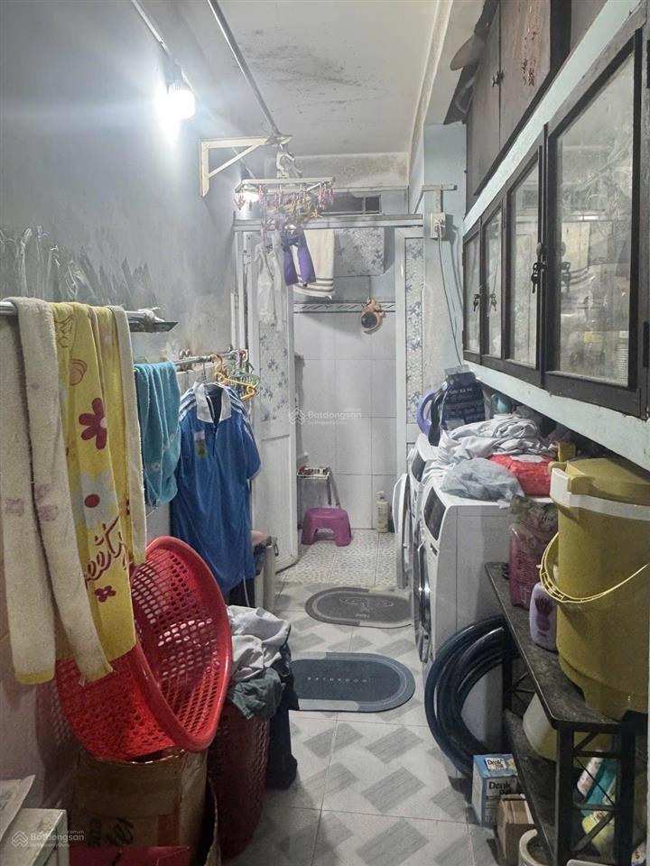 Bán nhà dt 95m2, 5,85 tỷ, 6pn, 4wc tại thái phiên, q11  nhà nở hậu 7,2m. cách mt đường 3/2 cỡ 30m