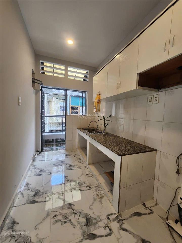 Bán căn hộ chung cư tại ngô quyền  q5. giá 3,8tỷ, 79 m2, 3pn + 2wc, nội thất đầy đủ