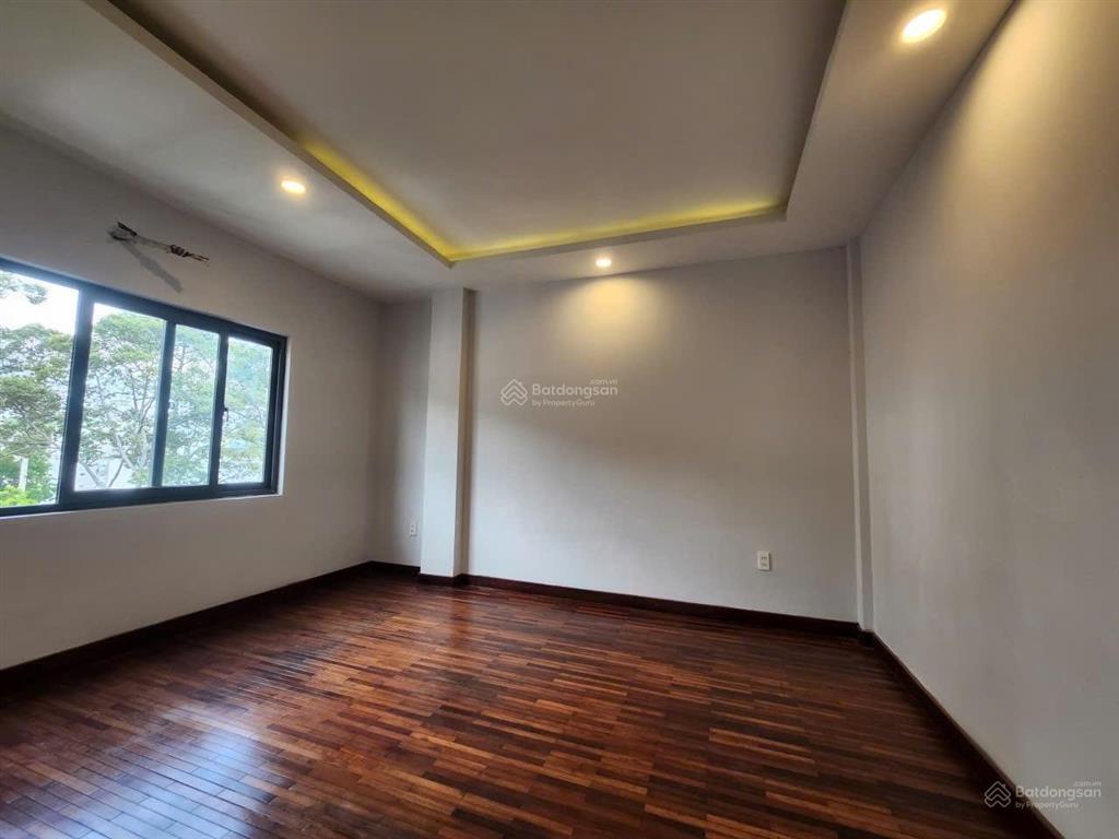 Bán căn hộ chung cư tại ngô quyền  q5. giá 3,8tỷ, 79 m2, 3pn + 2wc, nội thất đầy đủ