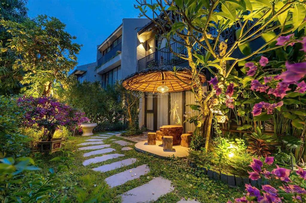 9,3 tỷ sở hữu biệt thự hội an ngay cạnh rừng dừa bảy mẫu dòng tiền 70  80 triệu/tháng!