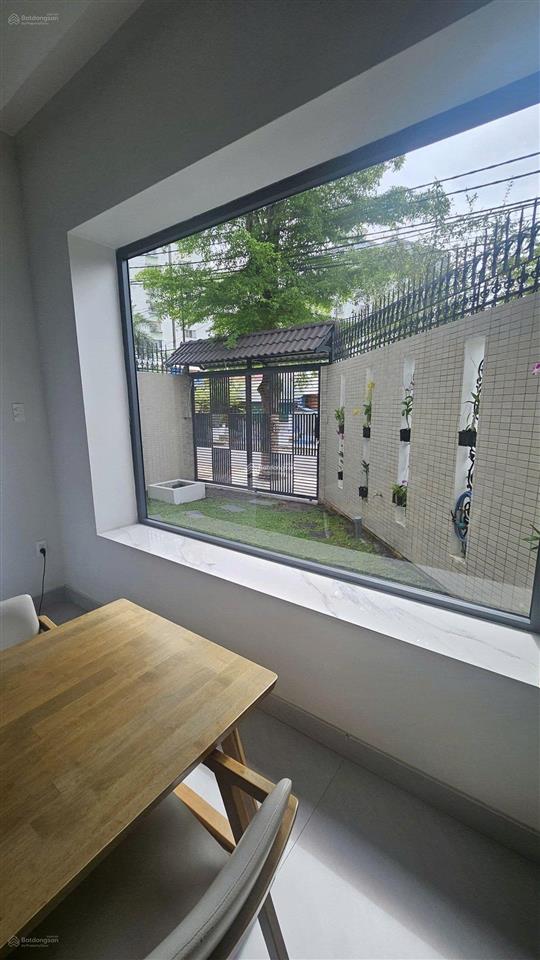 Bt góc 2mt đường 3158b phường 7 q8, dt 9x16m view cv