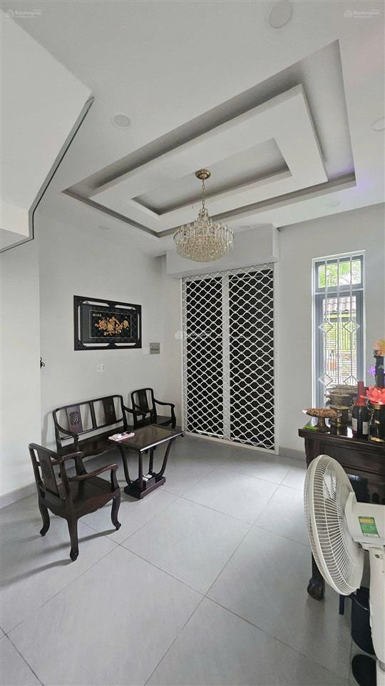 Bt góc 2mt đường 3158b phường 7 q8, dt 9x16m view cv