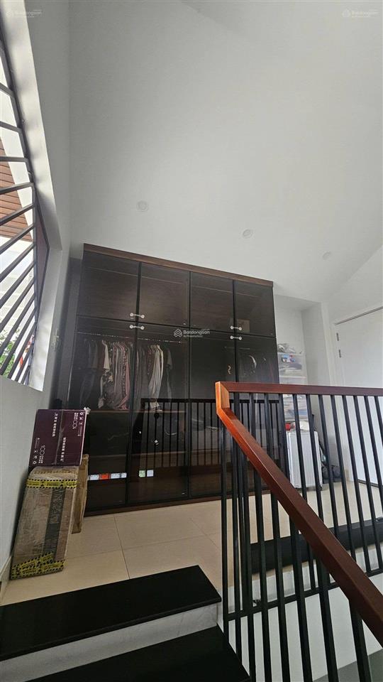 Bt góc 2mt đường 3158b phường 7 q8, dt 9x16m view cv