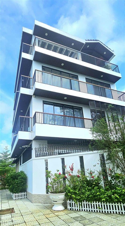 Bt góc 2mt đường 3158b phường 7 q8, dt 9x16m view cv