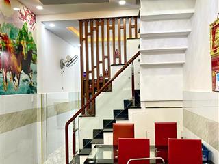 Chỉ 4,3tỷ sở hữu ngay căn nhà 2tầng hẻm 765/36, đoàn văn bơ quận 4