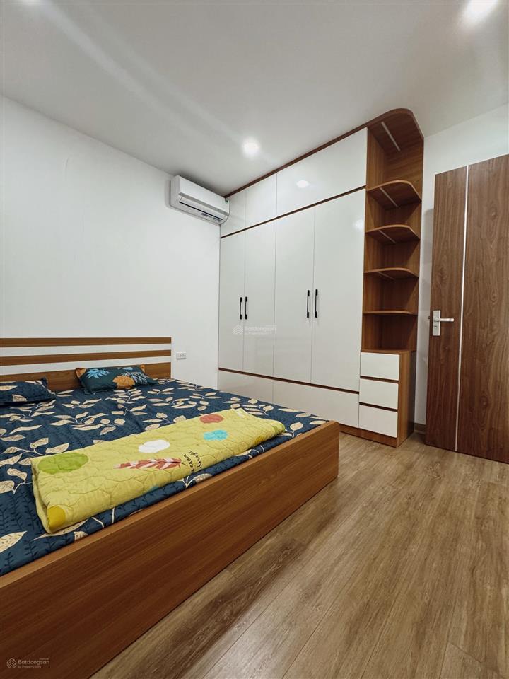 Cần cho thuê căn chung cư  2 ngủ  full đồ  trung tâm thành phố  39 lương khánh thiện .