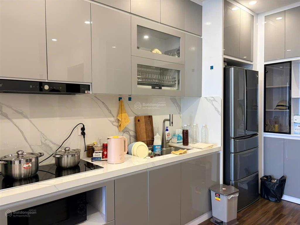 | 2 ngủ  2 wc  full đồ  hoàng huy commerce  view đẹp |
