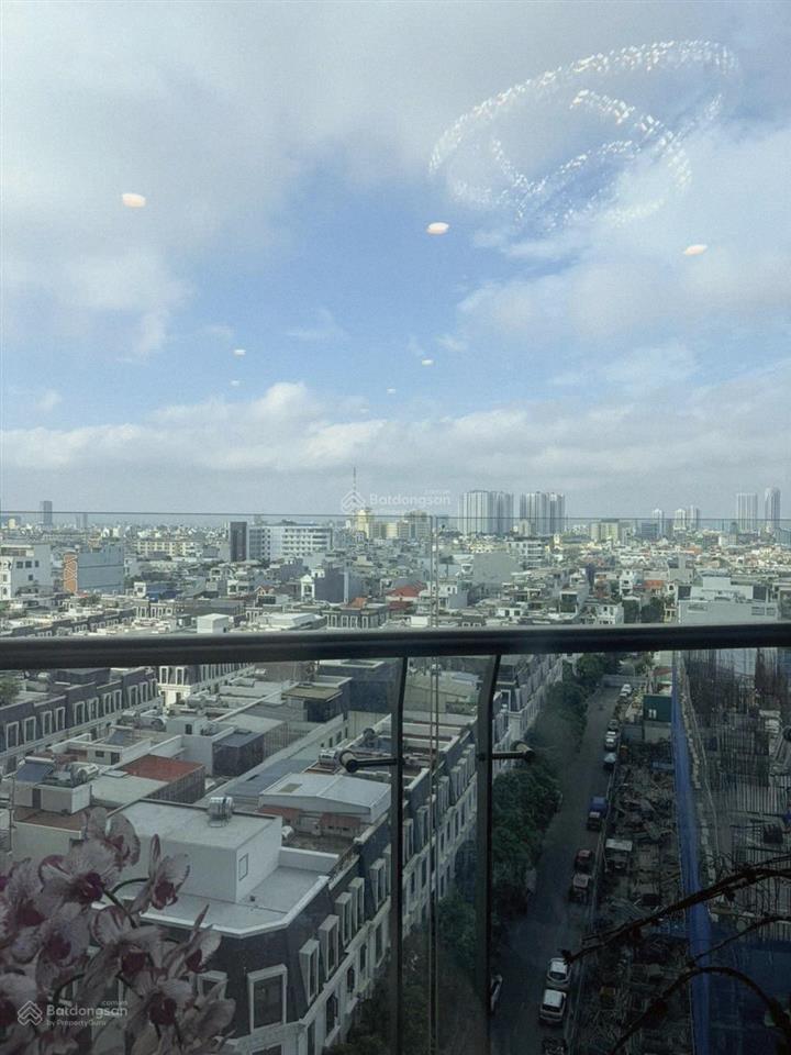 | 2 ngủ  hoàng huy commerce  view ngoài |